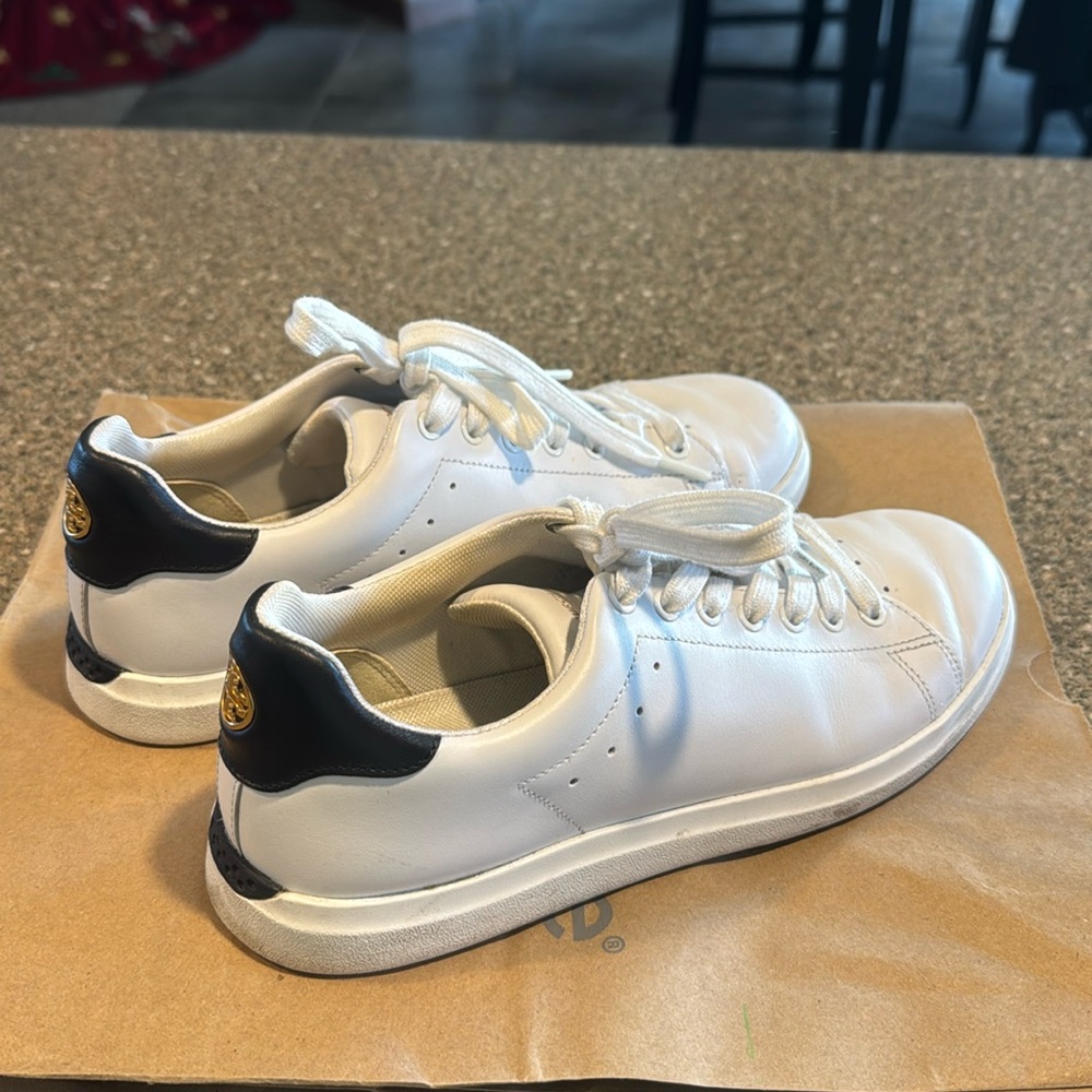 Tory Burch Howell Court leather shoes